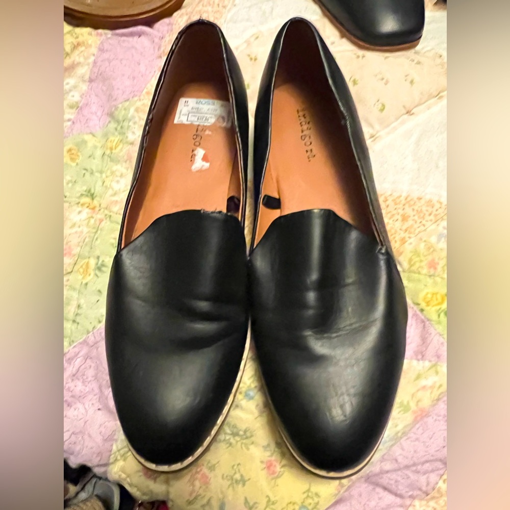 Size 8 Indigo Loafers.